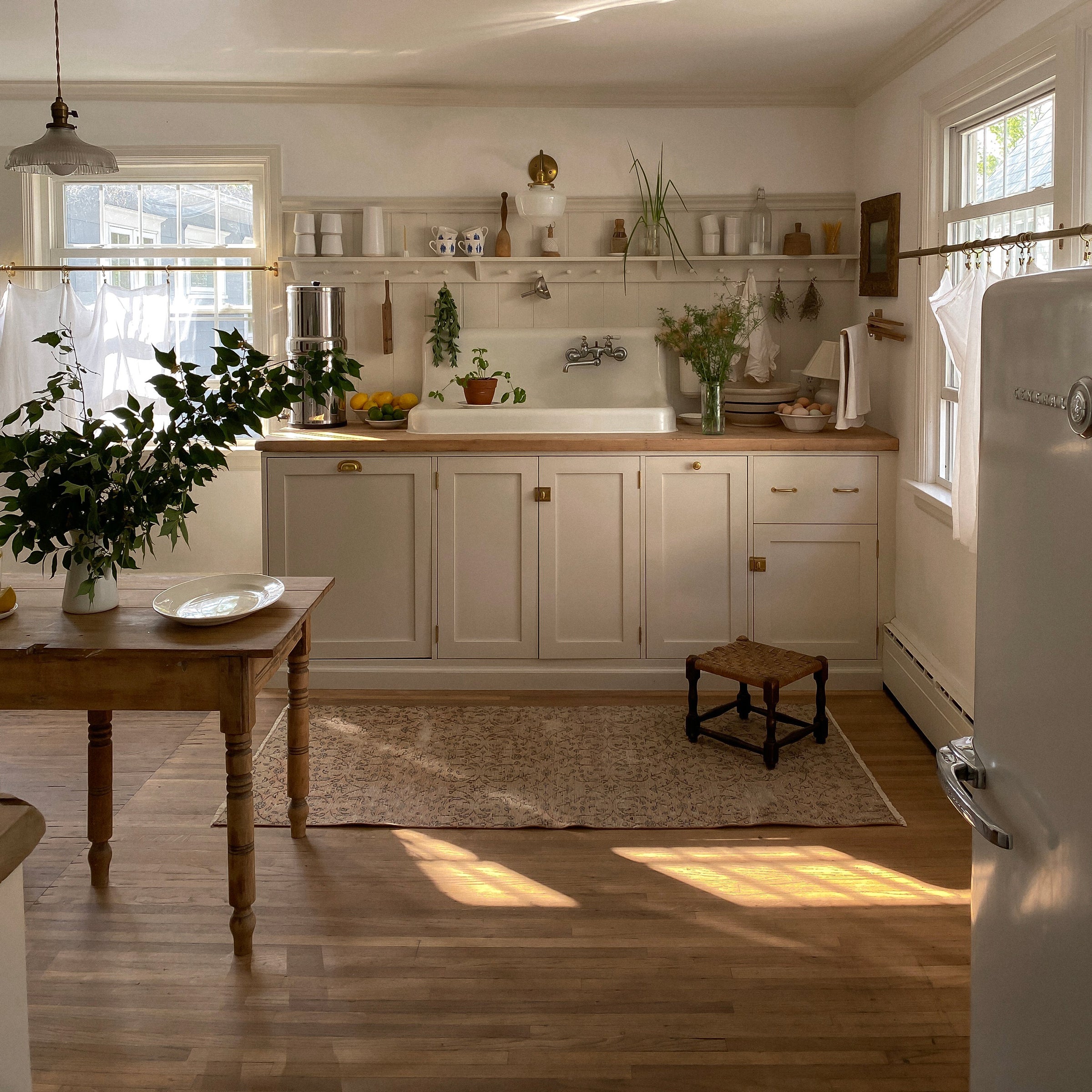 Step Inside a Charming Historic Queen Anne Home