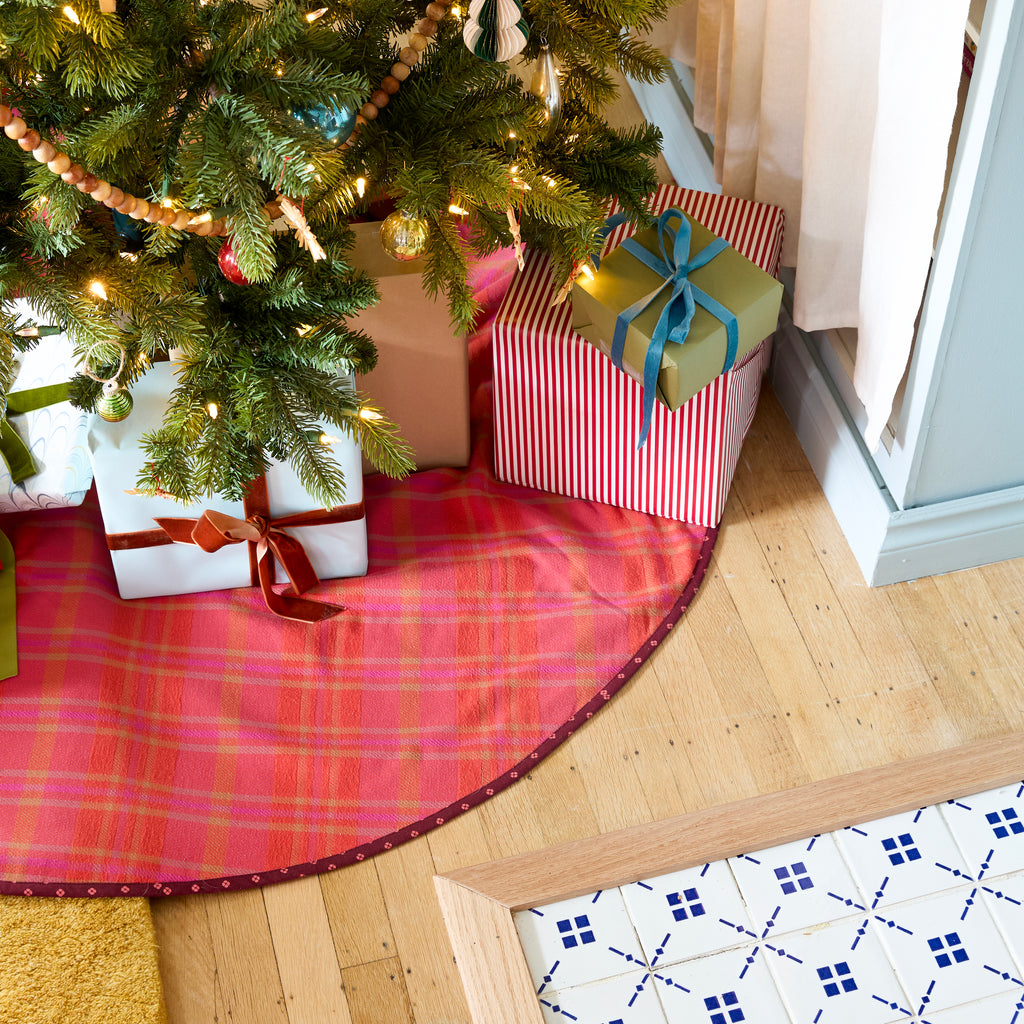 Haberdasher's Tree Skirt