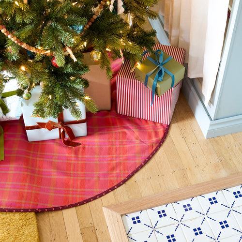 Haberdasher's Tree Skirt