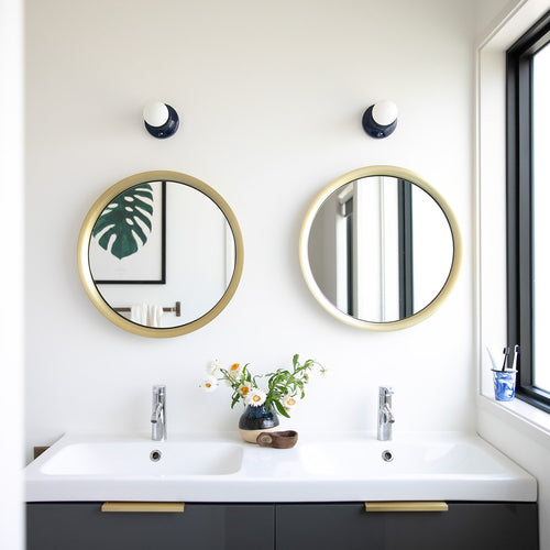 Alabax Small Sconce::black::hover